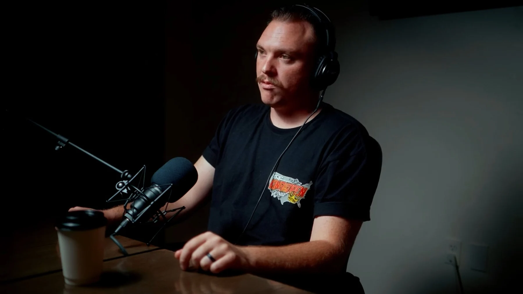 The Underline Podcast EP9 - Chris Story: Giving Up Everything to Photograph Races